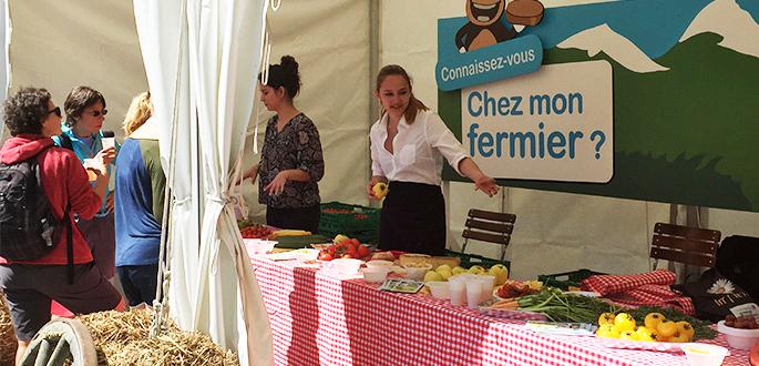 De nombreux visiteurs sur le stand Chez mon fermier au Marathon de Genève ! De nombreux visiteurs sur le stand Chez mon fermier au Marathon de Genève !